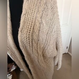 Pink Rose Cable Knit Cardigan - Tan